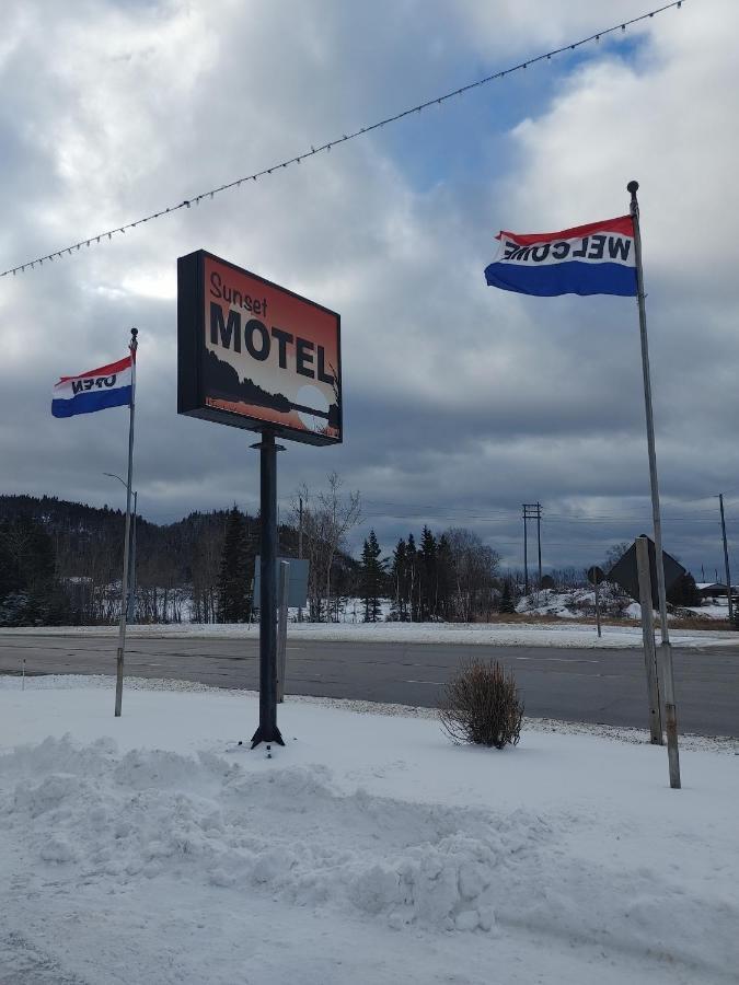 Sunset Motel Schreiber Zewnętrze zdjęcie